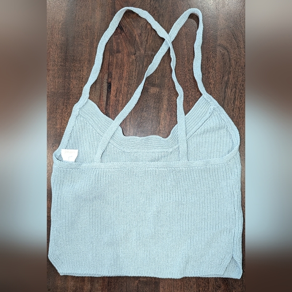 Aritzia - Wilfred knit crop top - Picture 3 of 4